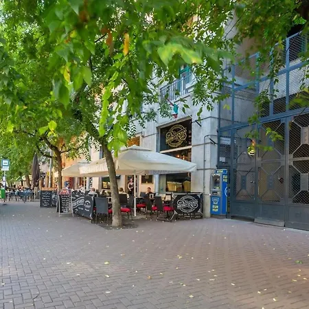 Extreme - New Luxy Budapest